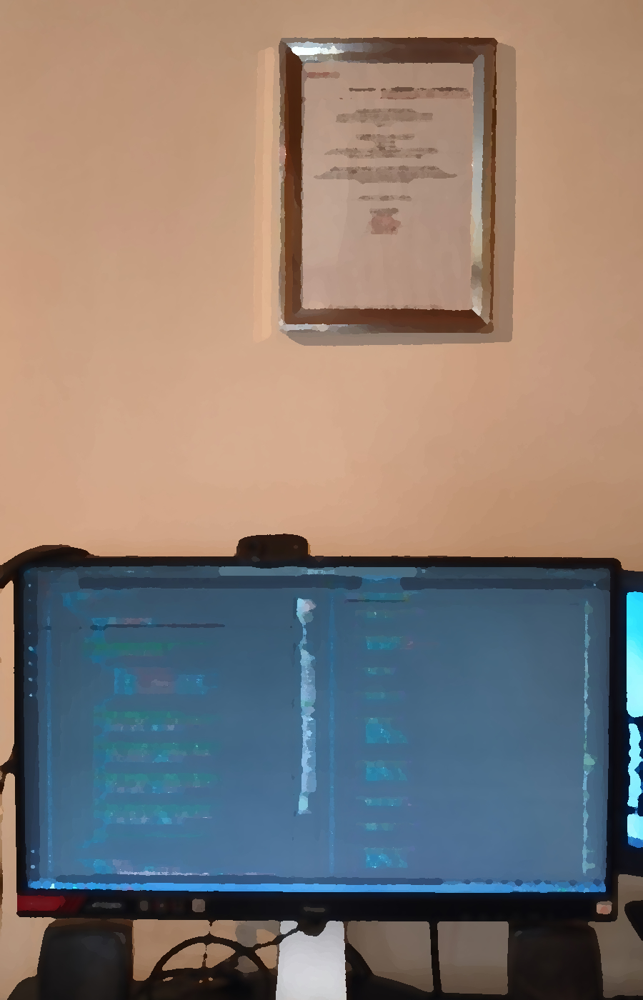 Photo d'un écran d'ordinateur avec un logiciel de code.